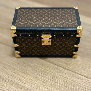 Rare Louis Vuitton 2020 Macassar Mini Trunk Decorative paperweight Monogram